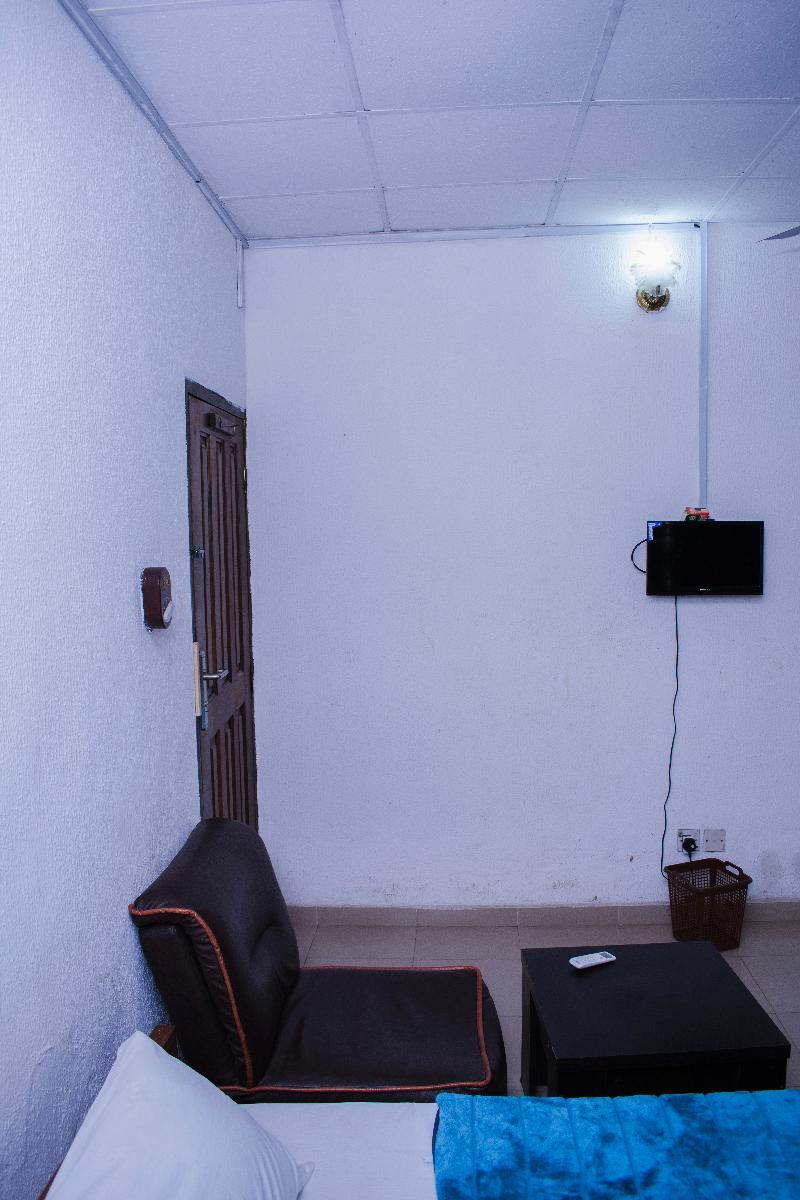 Day By Day Hotel Лагос Экстерьер фото